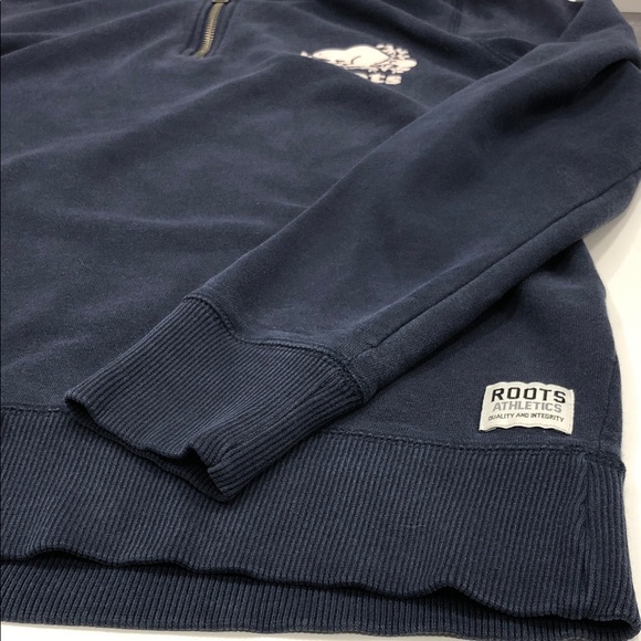 🦫 Roots Quarter-Zip Sweatshirt - Navy Blue - Size Small  🇨🇦 - Picture 13 of 14